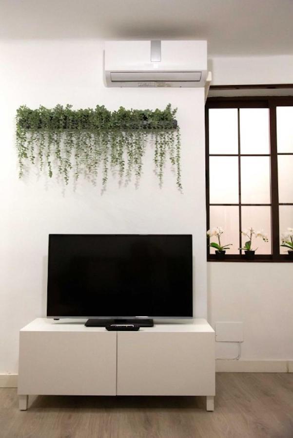 Holidays2Malaga Lagunillas 3 Bedrooms Downtown Local Area 500Mb Free Wifi Dış mekan fotoğraf